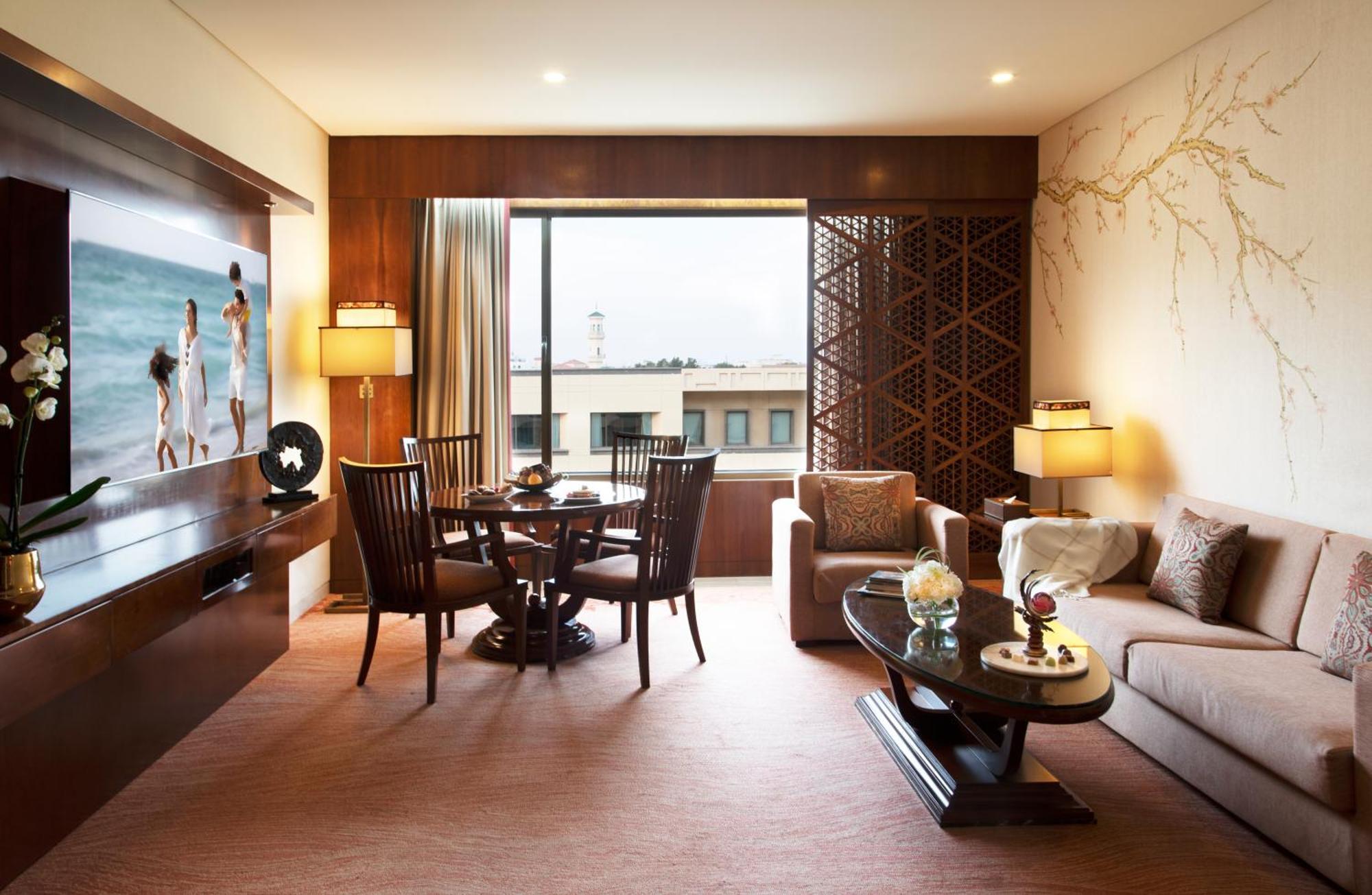 Jumeirah Messilah Beach Kuwait Koweït Extérieur photo A suite at The Park, Hyderabad